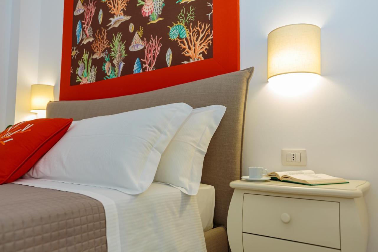 Holiday House Solemare Orikum Esterno foto