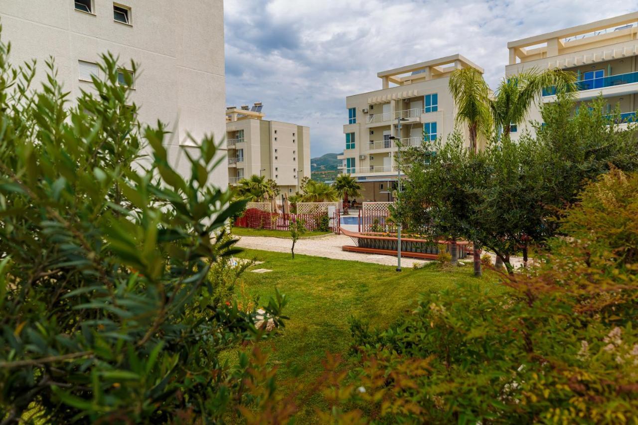 Holiday House Solemare Orikum Esterno foto